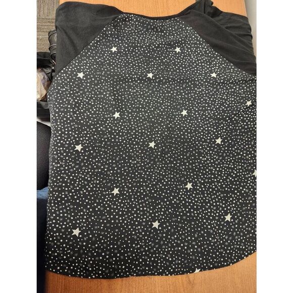 Torrid Black and White Stars sheer top size 3X - Picture 5 of 5